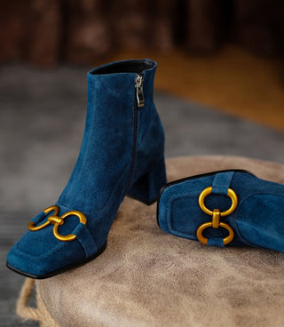 Selma - Velours-Stiefeletten mit Kette