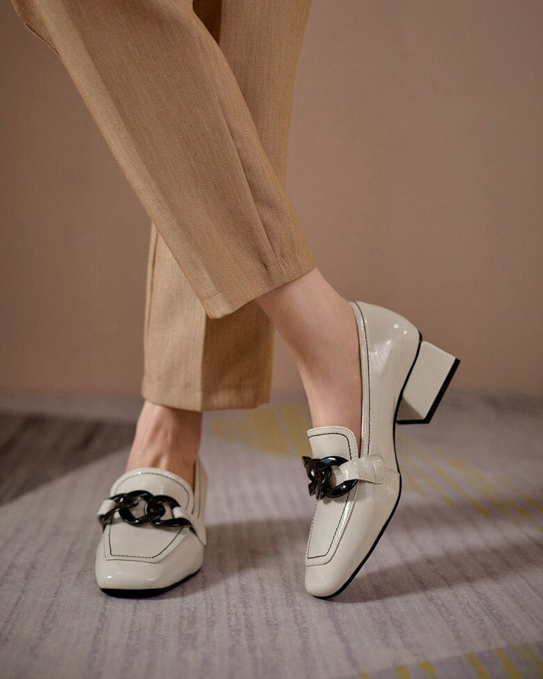 Susanne - Lederschuhe mit Kette
