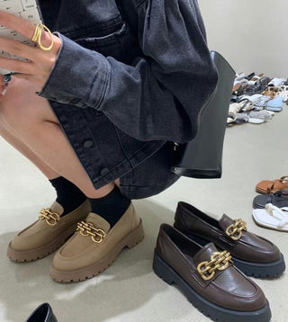 Liesel - Loafer mit Kette