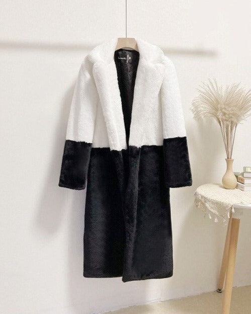 Ella - Oversized Kunstfellmantel