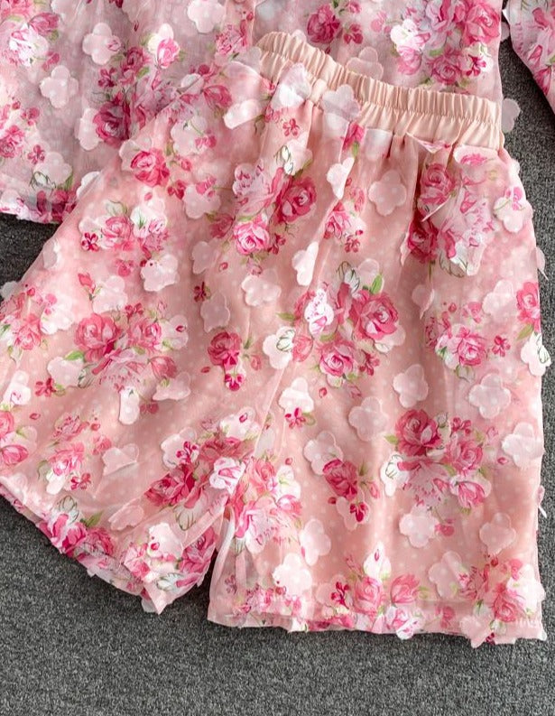 Sigrid - Set mit Blumenapplikationen