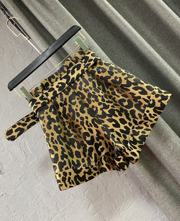 Rosa - Leo-Shorts